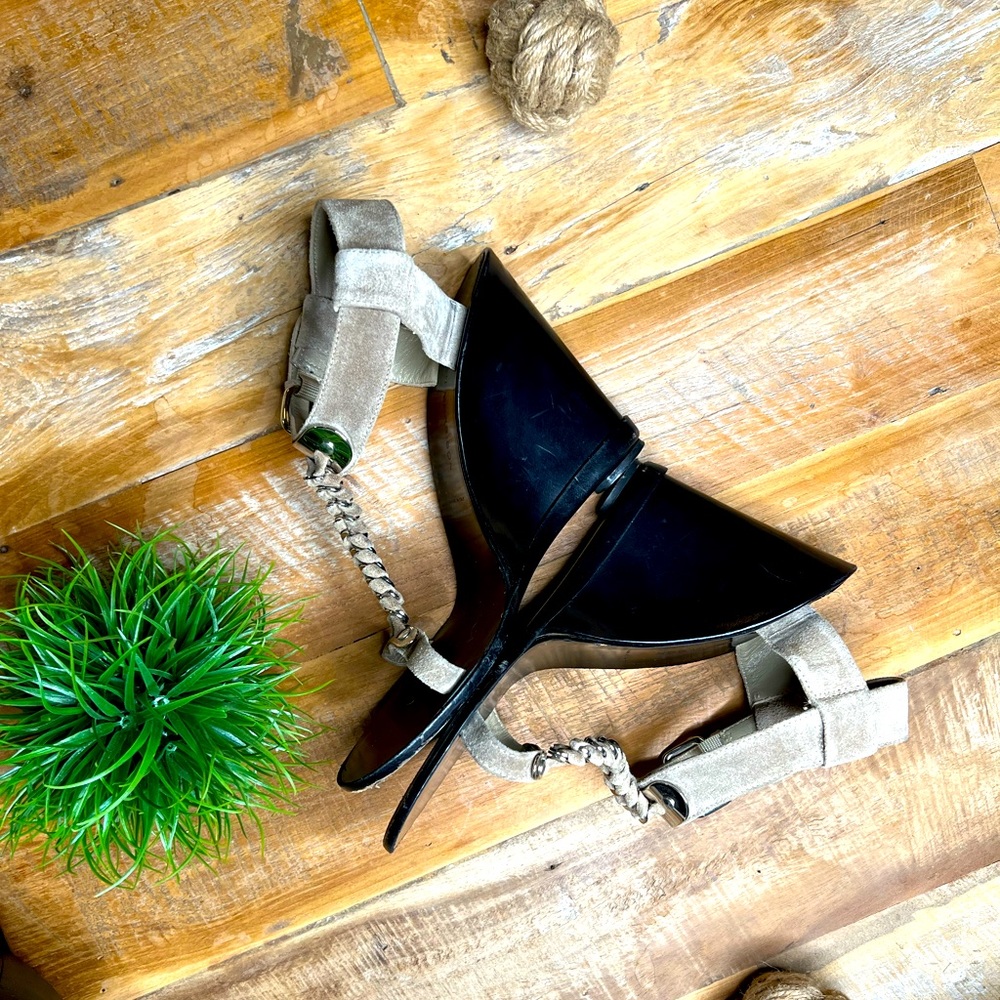 Sigerson Morrison Black Leather T-Strap Wedge Sandals